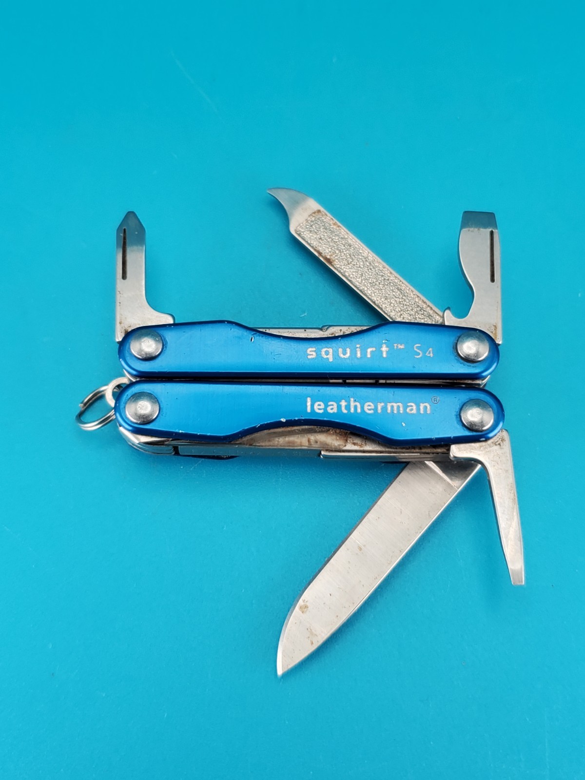 Leatherman Squirt S4 Multi-Tool, Key Ring, Retired, BLUE!