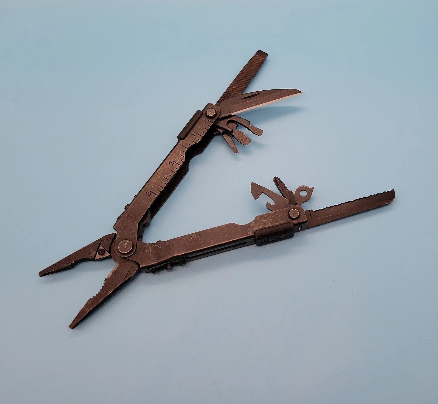 Gerber USA MP600 Black Multi-Tool Needle Nose Carbide Pliers,Knife, Screwdrivers