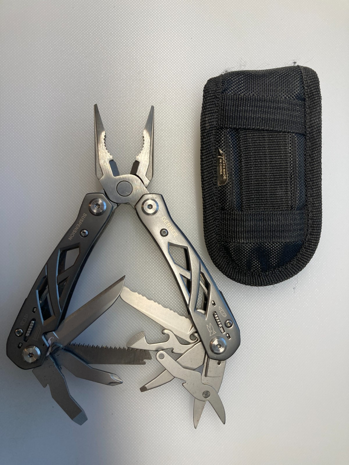 Gerber Suspension Stainless Steel Multi-Tool Airport w/Sheath (C)