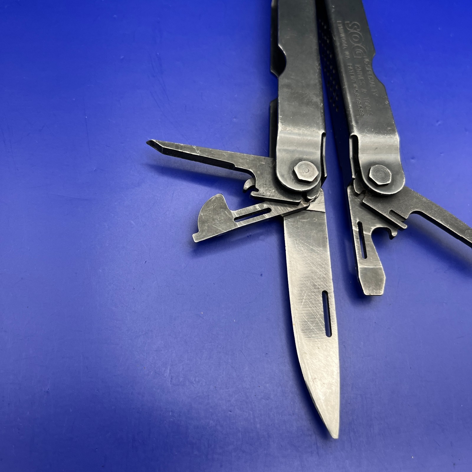 Vintage SOG Power Plier Multi Tool Black Oxide
