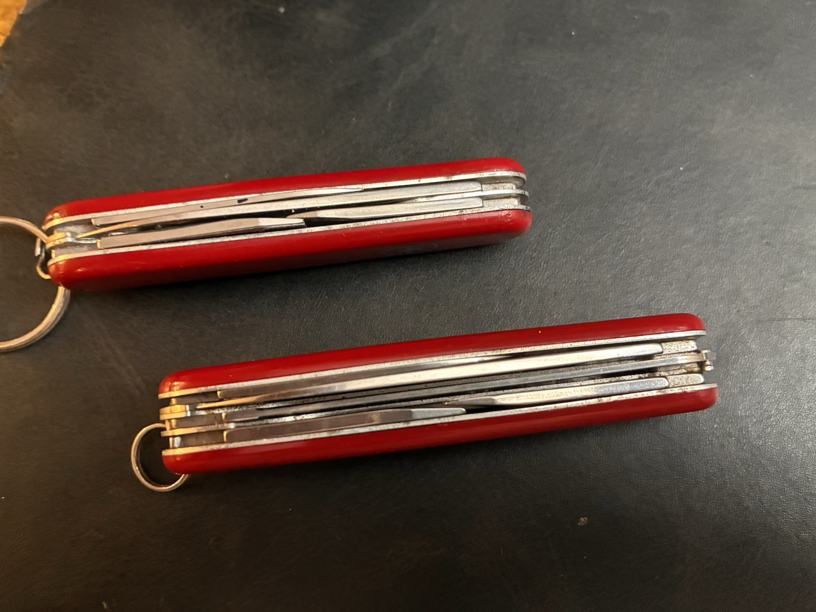 Victorinox Swiss Army Knife Lot of 2 Red 7-Tool Keyring 2.5in SS