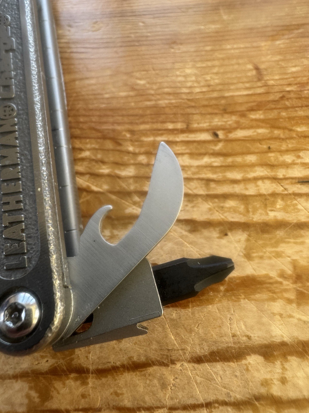 Leatherman Charge XTI S30V Blade Multi-Tool Blasting Cap Crimper Belt Cutter