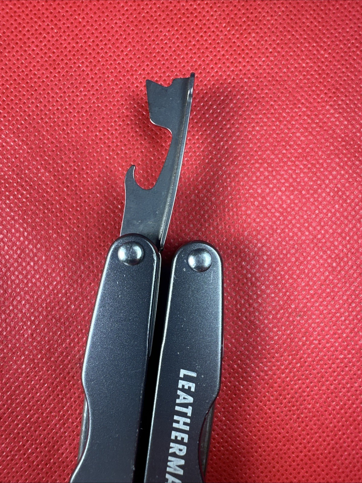 Retired Grey Gen 1 Leatherman Juice S2 Multitool, Great EDC!