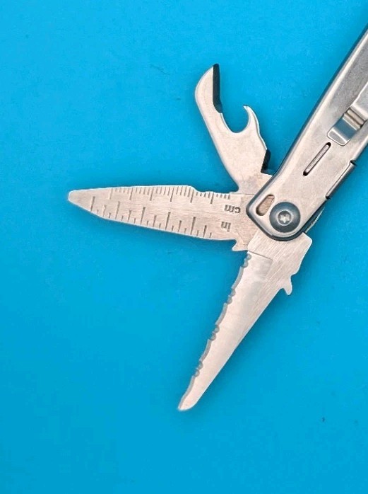 Leatherman Bolster 13 Tool Stainless Steel Multi-Tool!