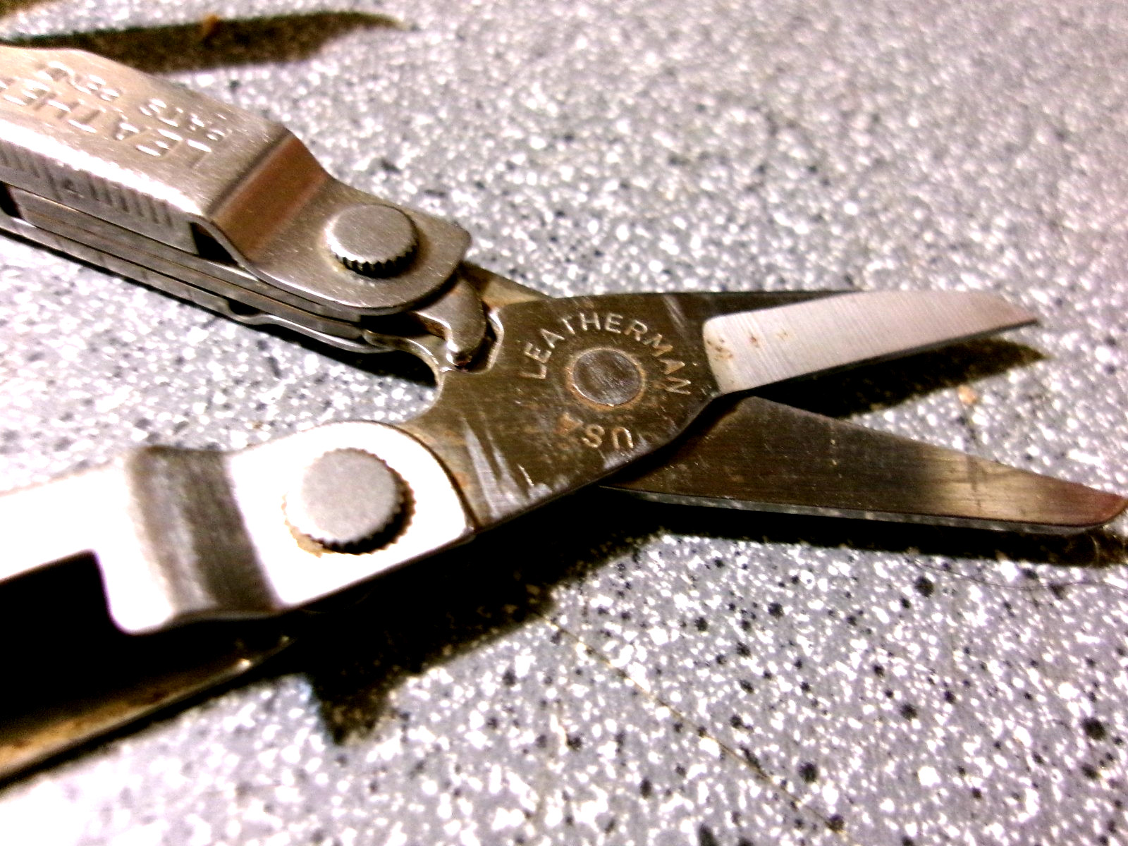 ‘Leatherman – Micra’ Multi-Tool USA 6 Bits and a Scissors Keychain Ceo