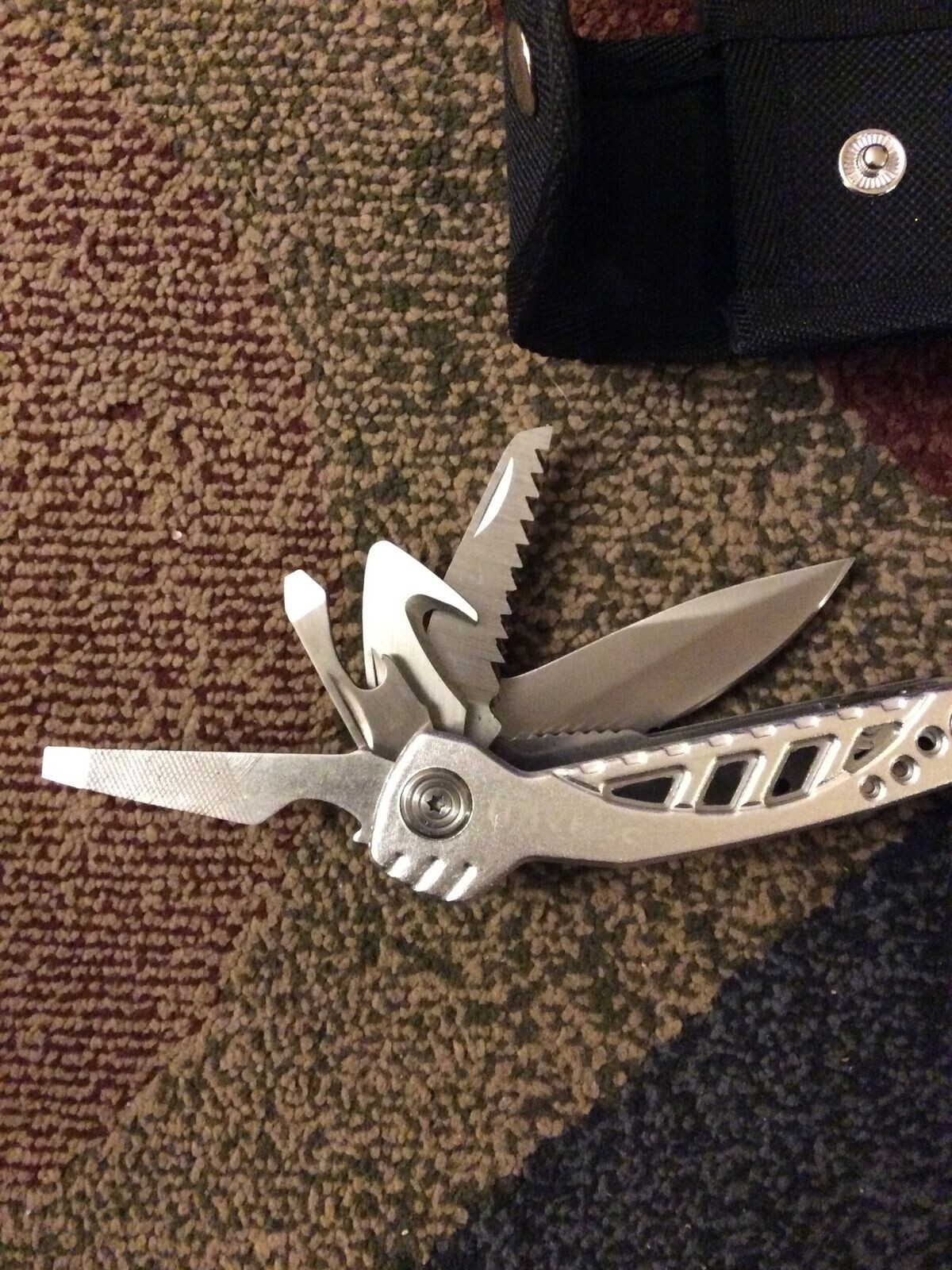 Pohaku Portable Multi Tool Pliers Knife, Saw Blade, File, Bottle Opener,silver