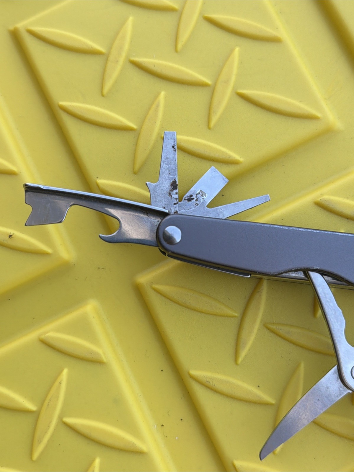 Leatherman Juice S2 Silver Multitool, Discontinued