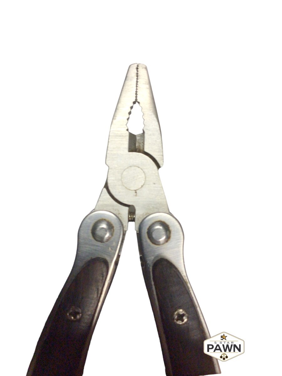 Winchester Vintage Gentlemen 9 Multi-Tool Set With Wood Handles (FVS023183)