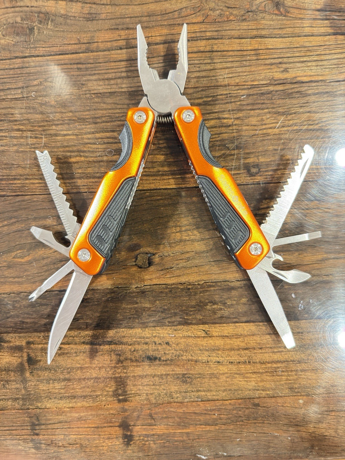 Samsonite 14 Multi-Tool w/ Pliers Pocket Knife, Saw, File, Phillips Ruler,