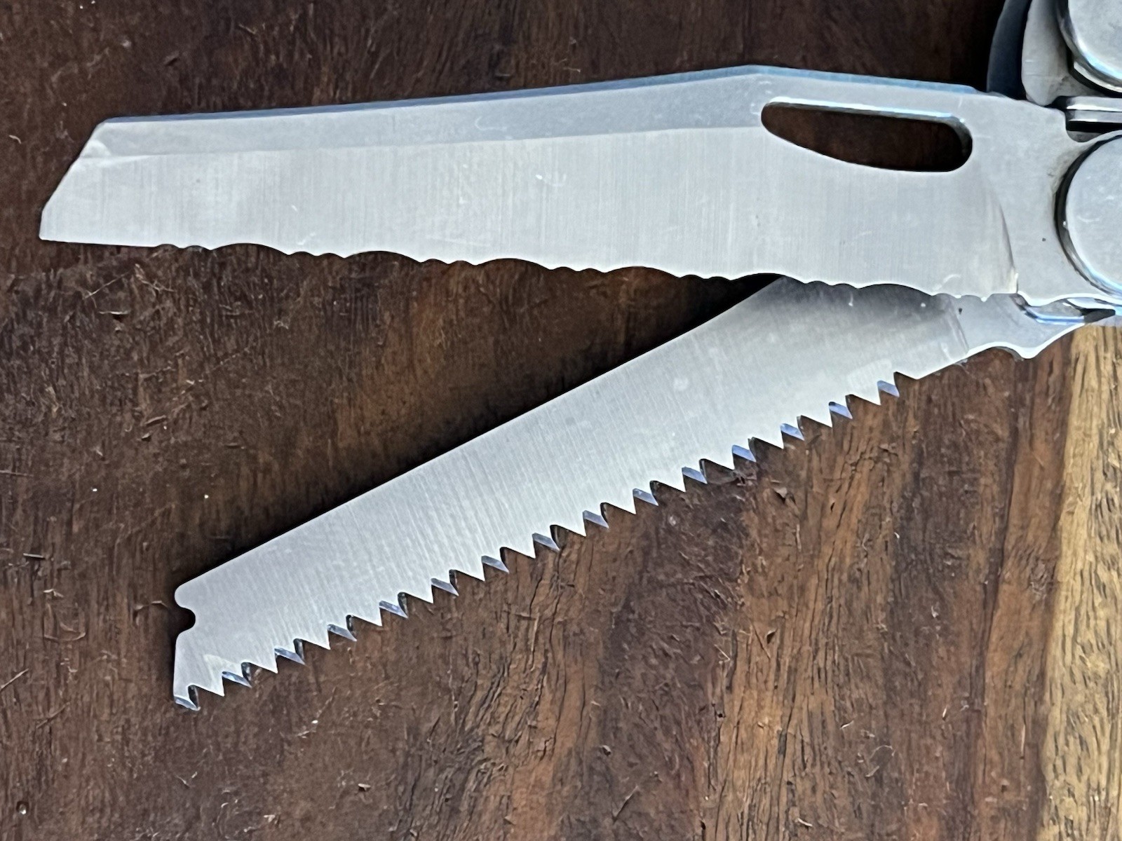 Leatherman Wave Multi-Tool Knife Great Condition!! w/New Sheath ~TASKCo