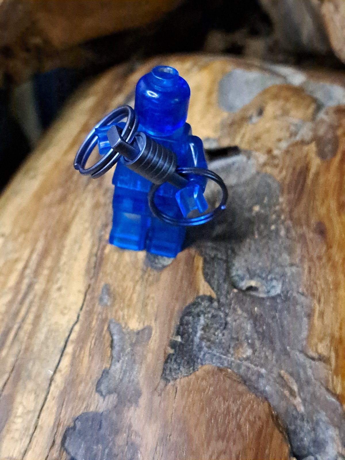Pro Mini Series Anodized Titanium Swivel With 15mm Titanium Keyrings