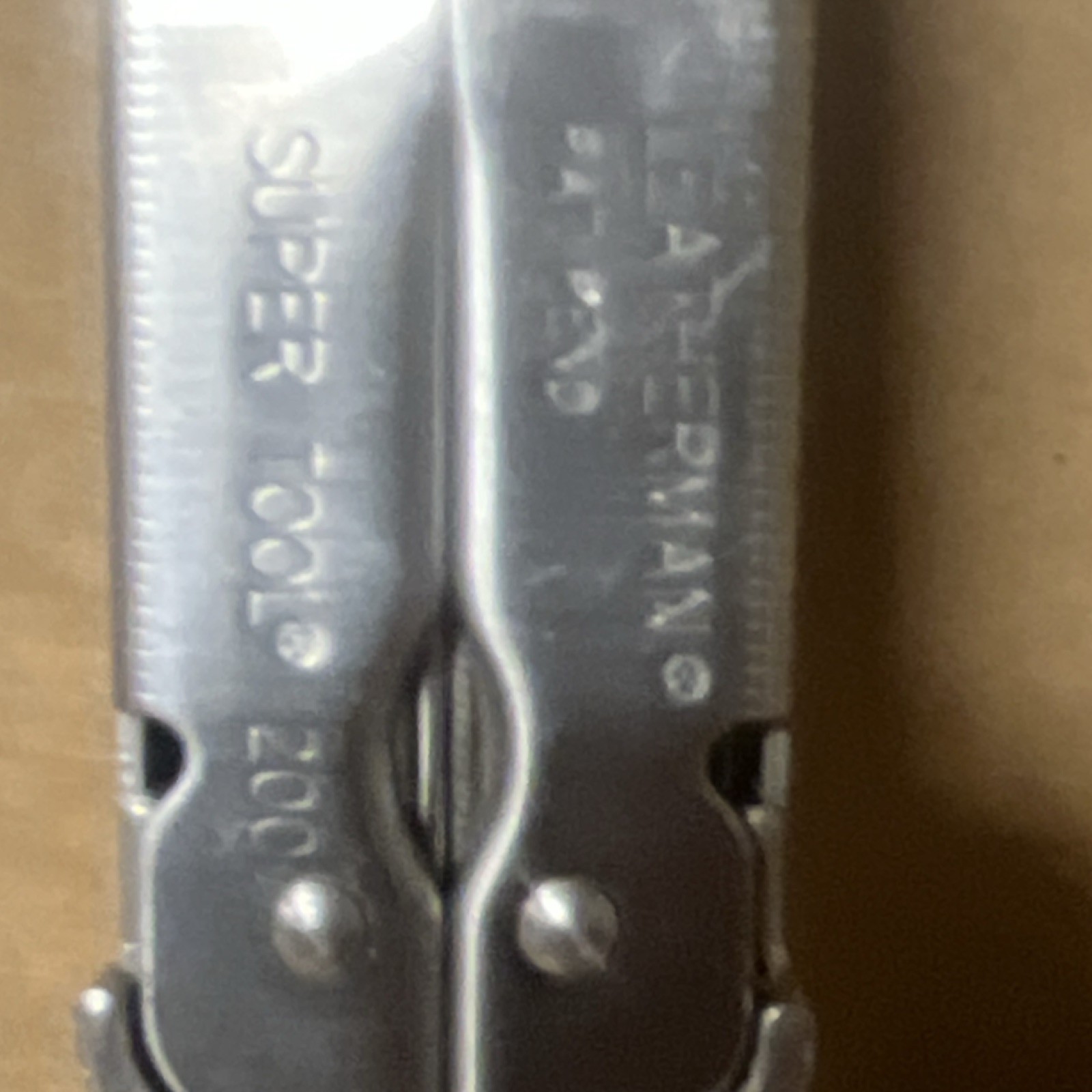 Leatherman Super Tool 200 Stainless Steel Multi-Tool Knife Plier Silver