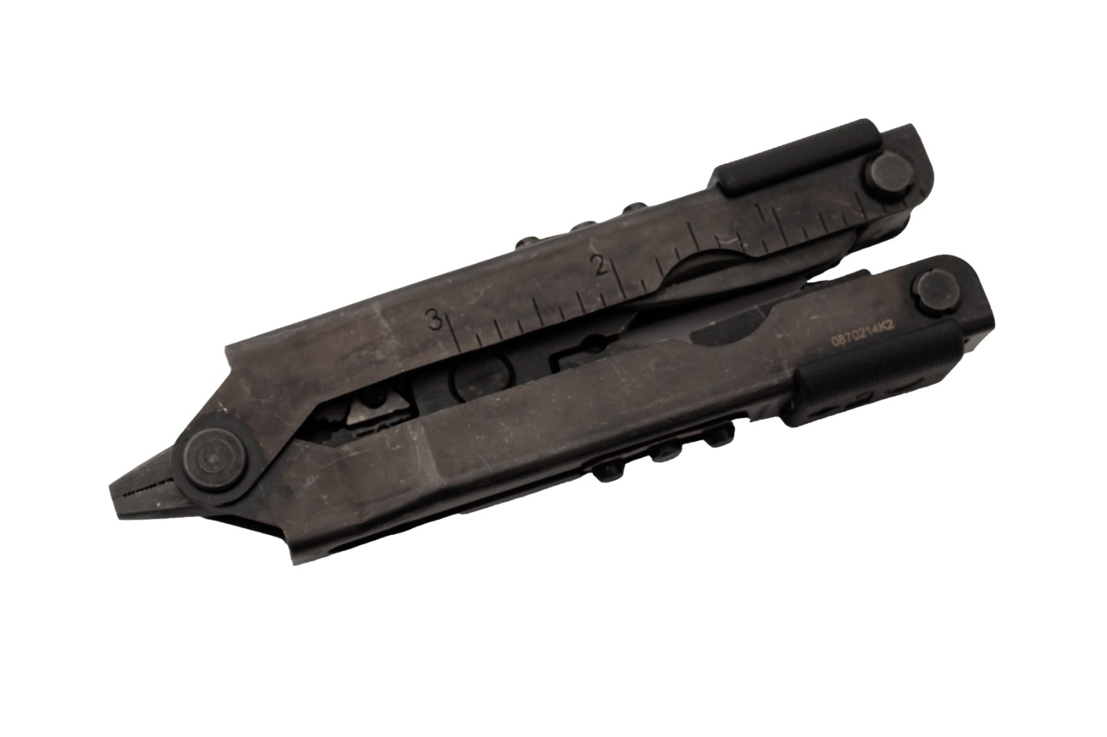 Gerber MP600 Black Oxide Multi-Tool Needle Nose Pliers Carbide Cutters