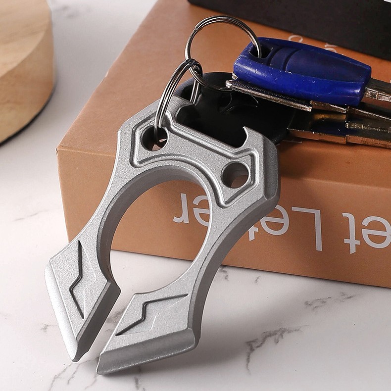 Outdoor Portable Accessories Portable Mini Bottle Opener Car Window Breaker