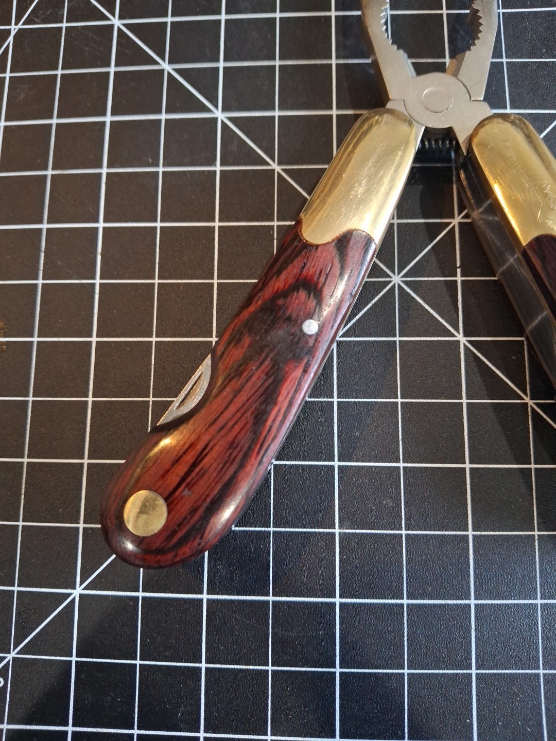 HUSKY 25 Years 25th Anniversary Limited Edition Multi-Tool Brass Wood Vtg USA