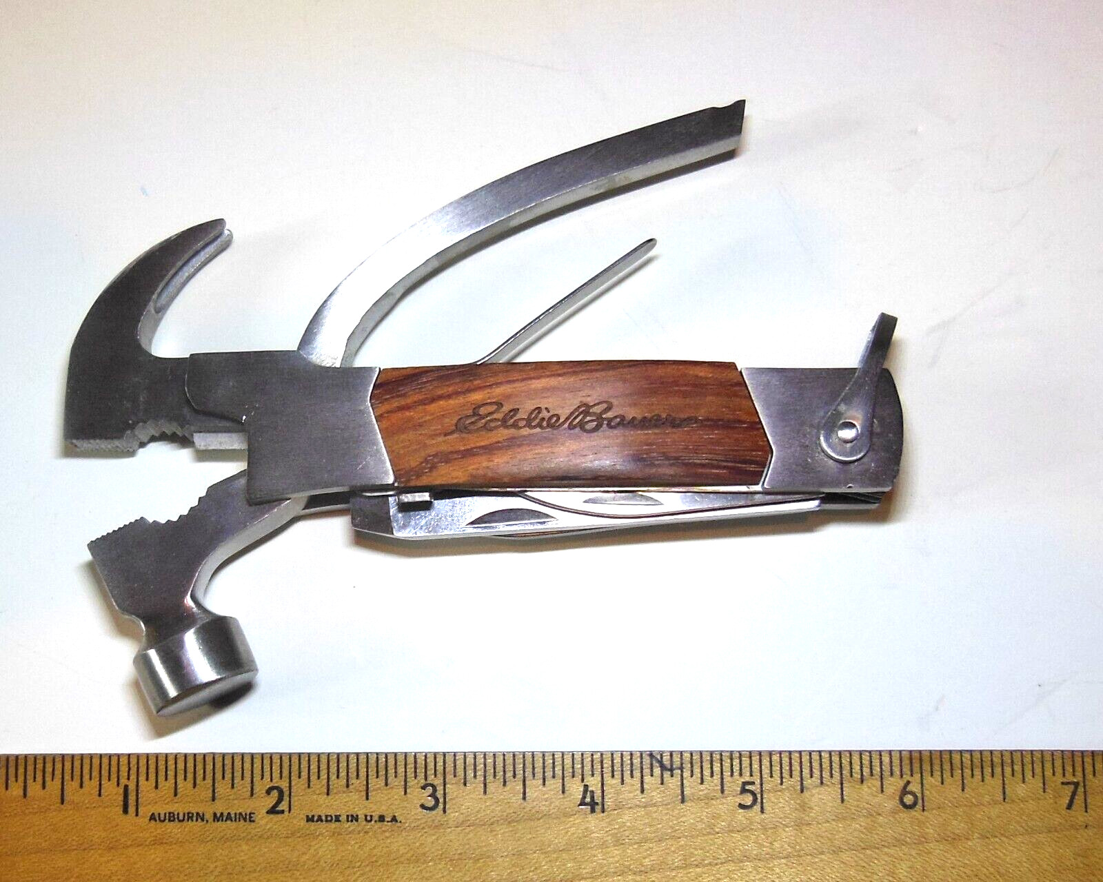 EDDIE BAUER FOLDING MULTI-TOOL SET – TEN (10) TOOLS INCLUDED – UNUSED COND