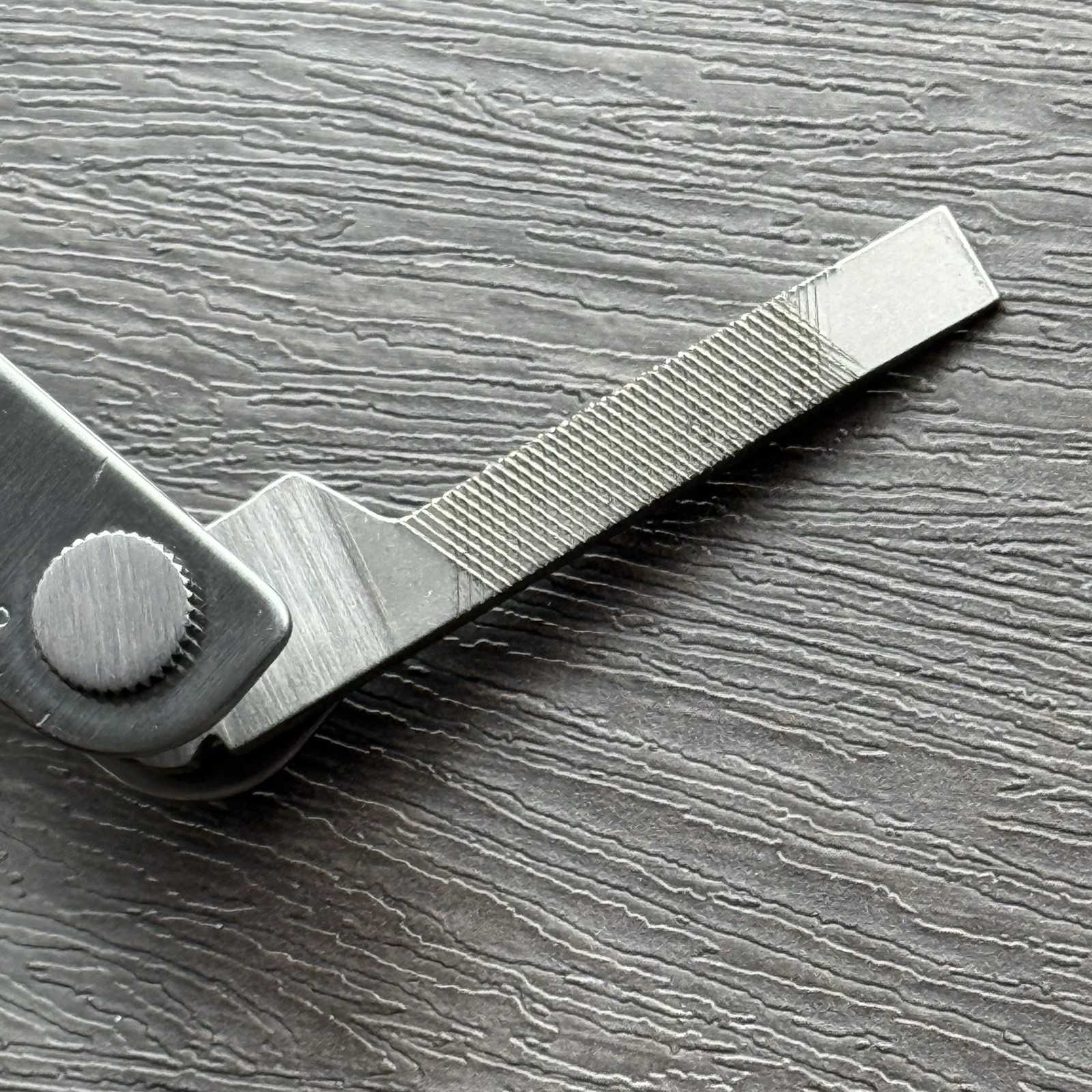 Leatherman MINI TOOL multitool. Variant w/US PAT 4744272 on Both Sides. Engraved
