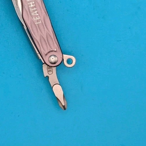 Leatherman Juice CS4 Multi Tool! Retired! Granite Gray!