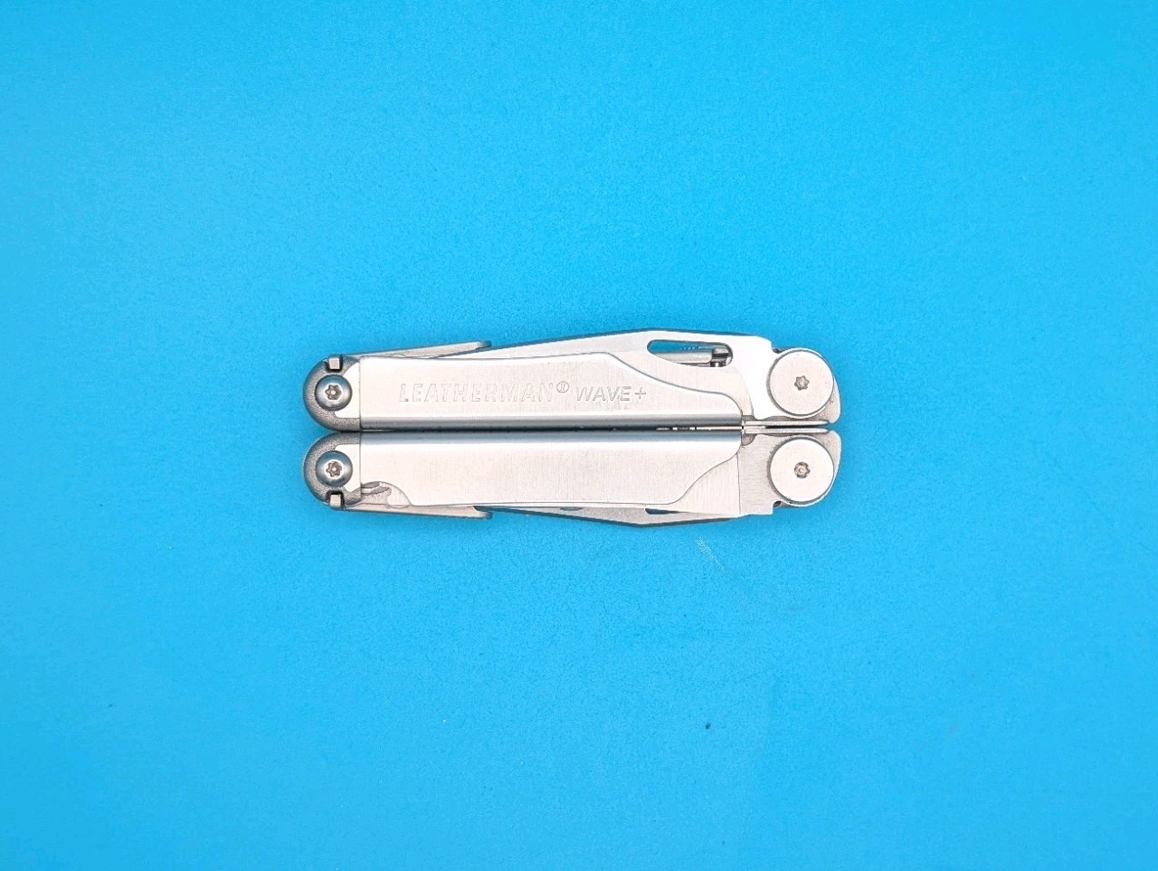 Leatherman Wave Plus + Multi-Tool! FAST SHIPPING! EXCELLENT