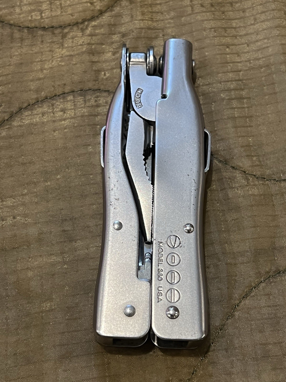 Vintage Buck Knives BUCKTOOL Model 360 Multi-Tool w Sheath – USA – Retired
