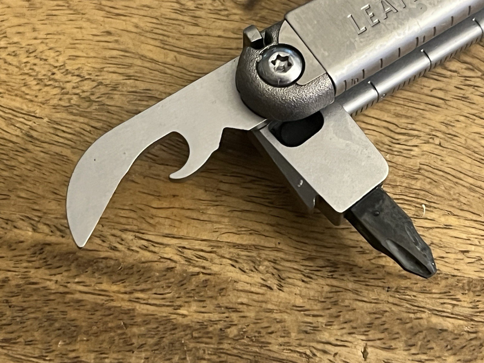 08/2023 Leatherman Wave Plus Multi-Tool Excellent Condition w/New Molle Sheath