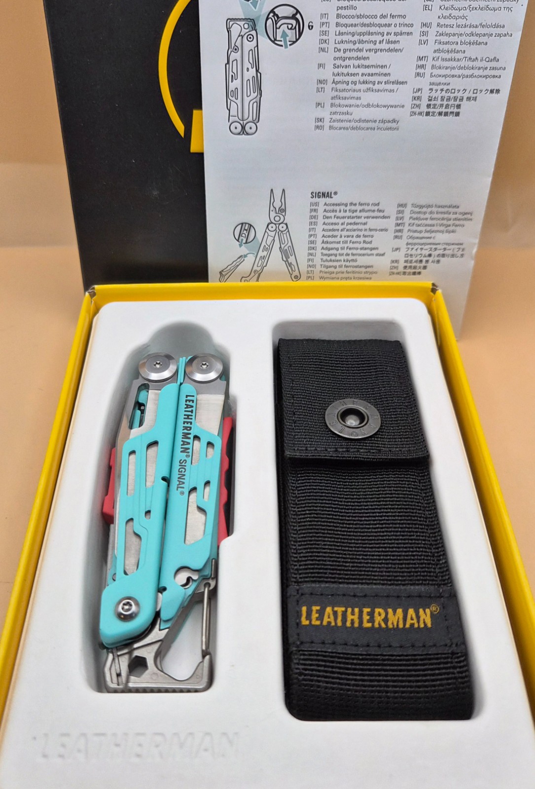 Leatherman SIGNAL Multi-Tool Aqua Good Condition (006)