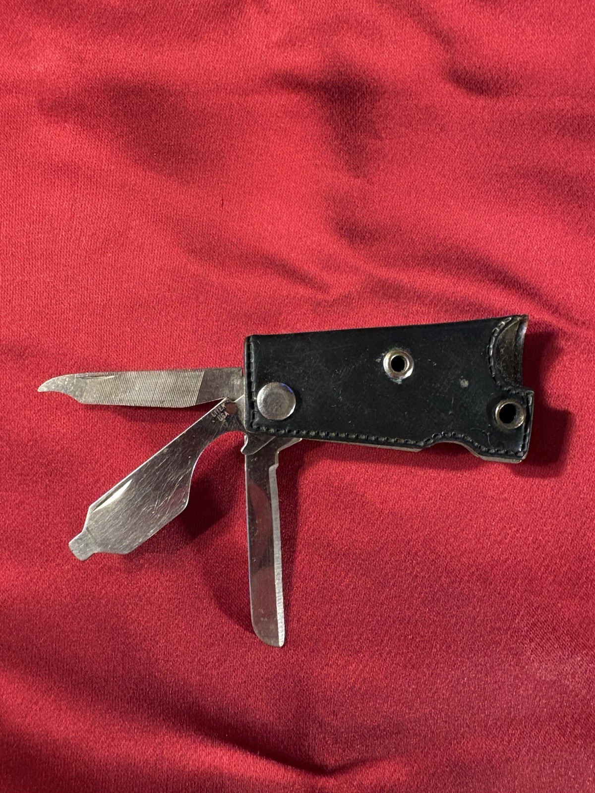 POCKET TOOL with Leather Holder: Screw Driver, Bottle Opener, File, Knife