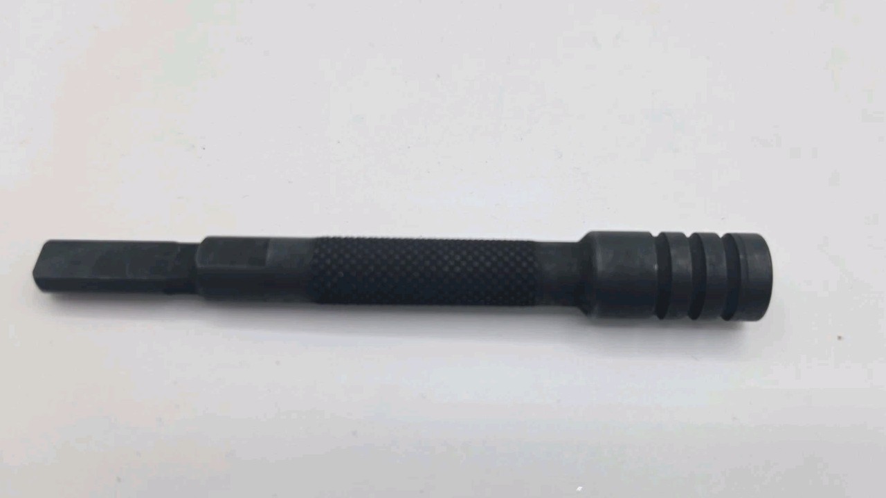 Leatherman 931015 Bit Driver Extender – Black