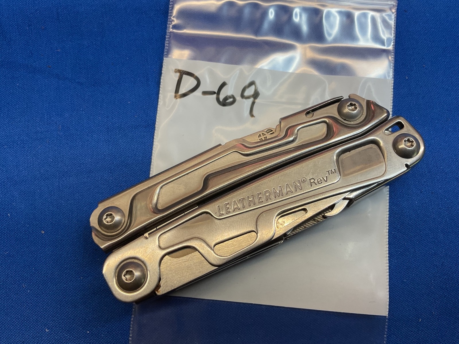 Leatherman Rev Multi-Tool Knife Plier 2023 Date Code