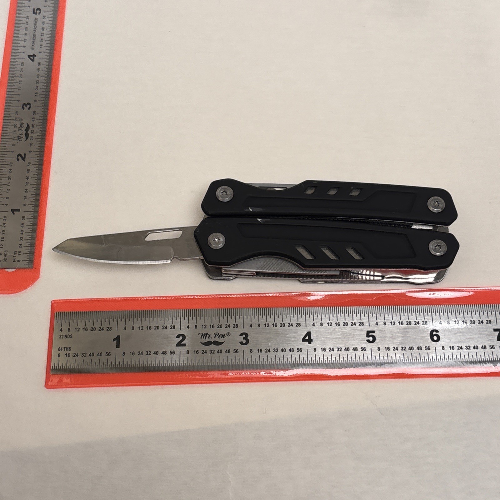 Multi Tool Pliers Ozark Trail Wire Cutter, Saw, Knife Black Survival Hunt Camp