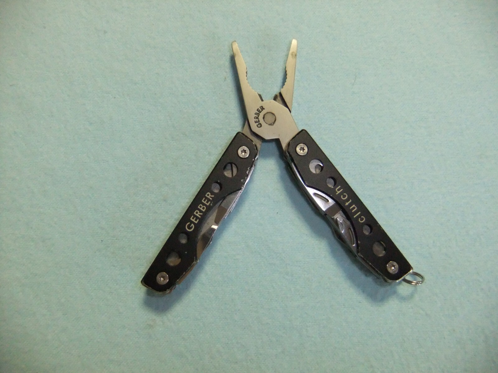 Gerber Clutch Mini-Multiplier, The Key Ring Size Tool Everyone Needs – LQQK!!