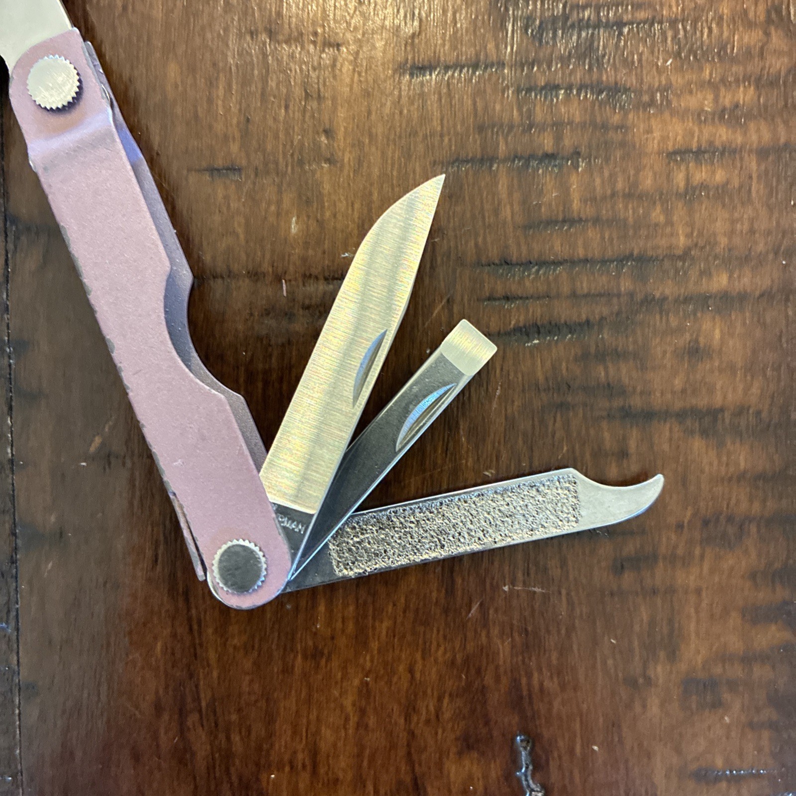 Leatherman Micra Heathered Blush 10 in 1 Multitool Anodized Aluminum – 02/24