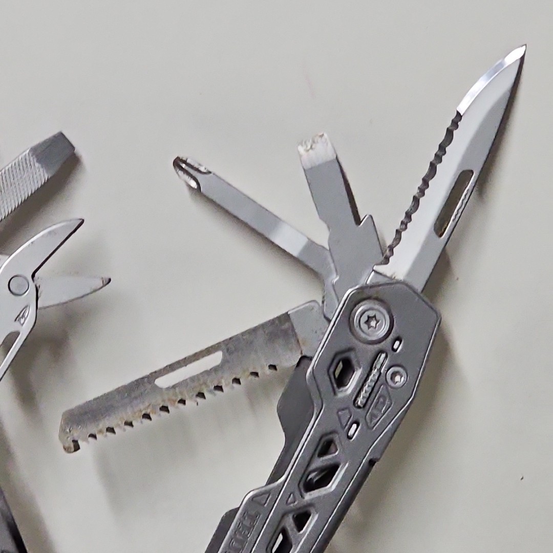 Gerber Suspension Truss 15-in-1 Multi-Tool Stainless Steel