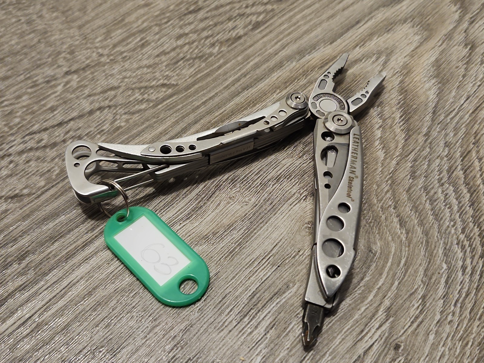 Leatherman Skeletool Multi-Tool – Used, Good Condition