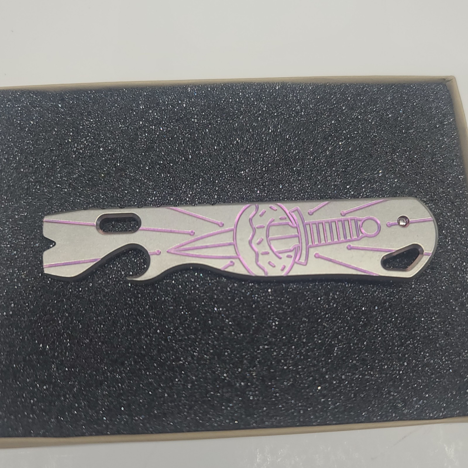 Lynch Northwest Prybar Donut Dagger D1.1 S1 6/50 Mint Condition
