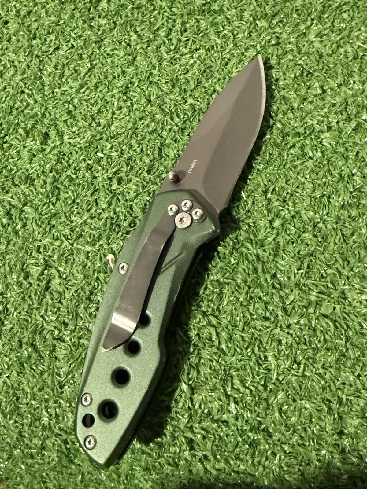 Cabela’s Knife & Leatherman Tool Bundle Green Set
