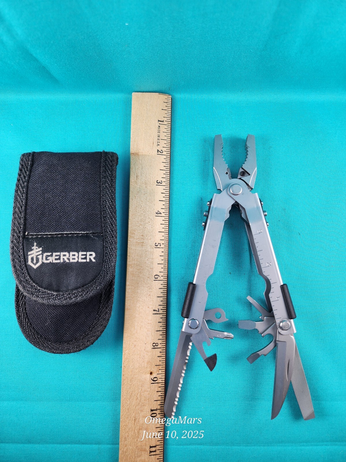 Gerber Multi-tool Mp 600 MP600 MP400 stainless & black A+ conditions DIME