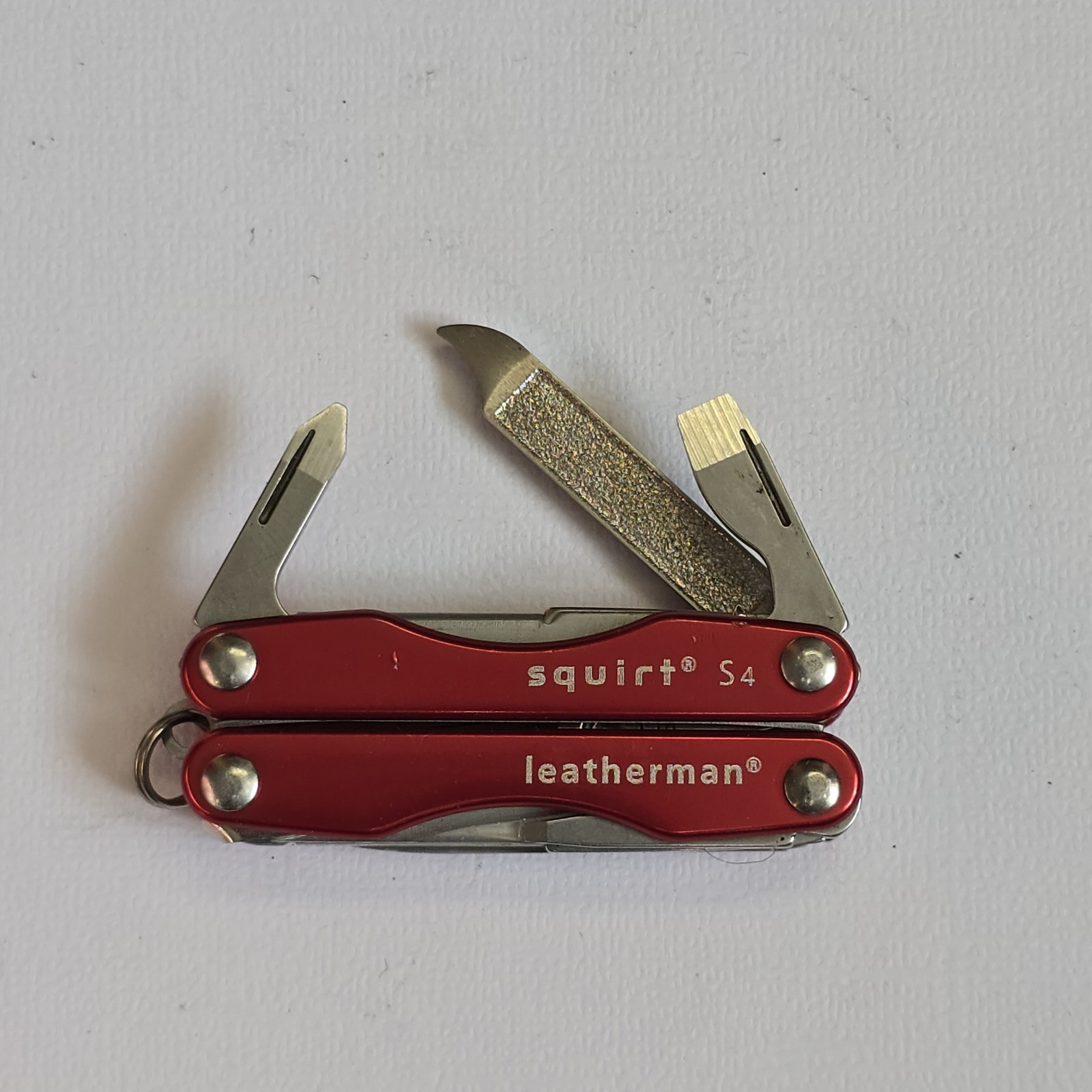LEATHERMAN SQUIRT S4 MINI TOOL SCISSORS KNIFE MULTI TOOL