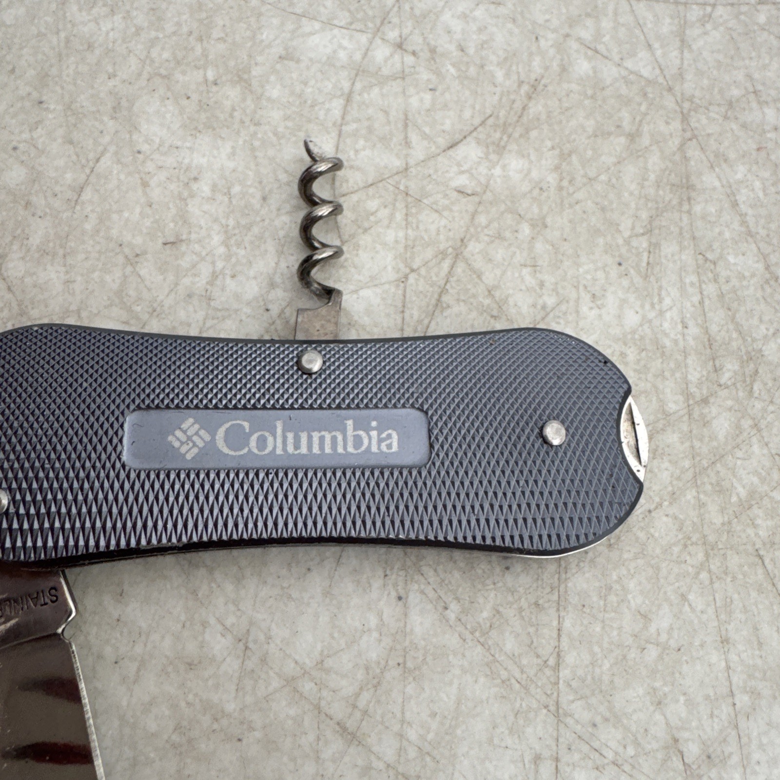 Columbia Field Gear Deluxe Green Multi Tool 10 Function Pocket Knife