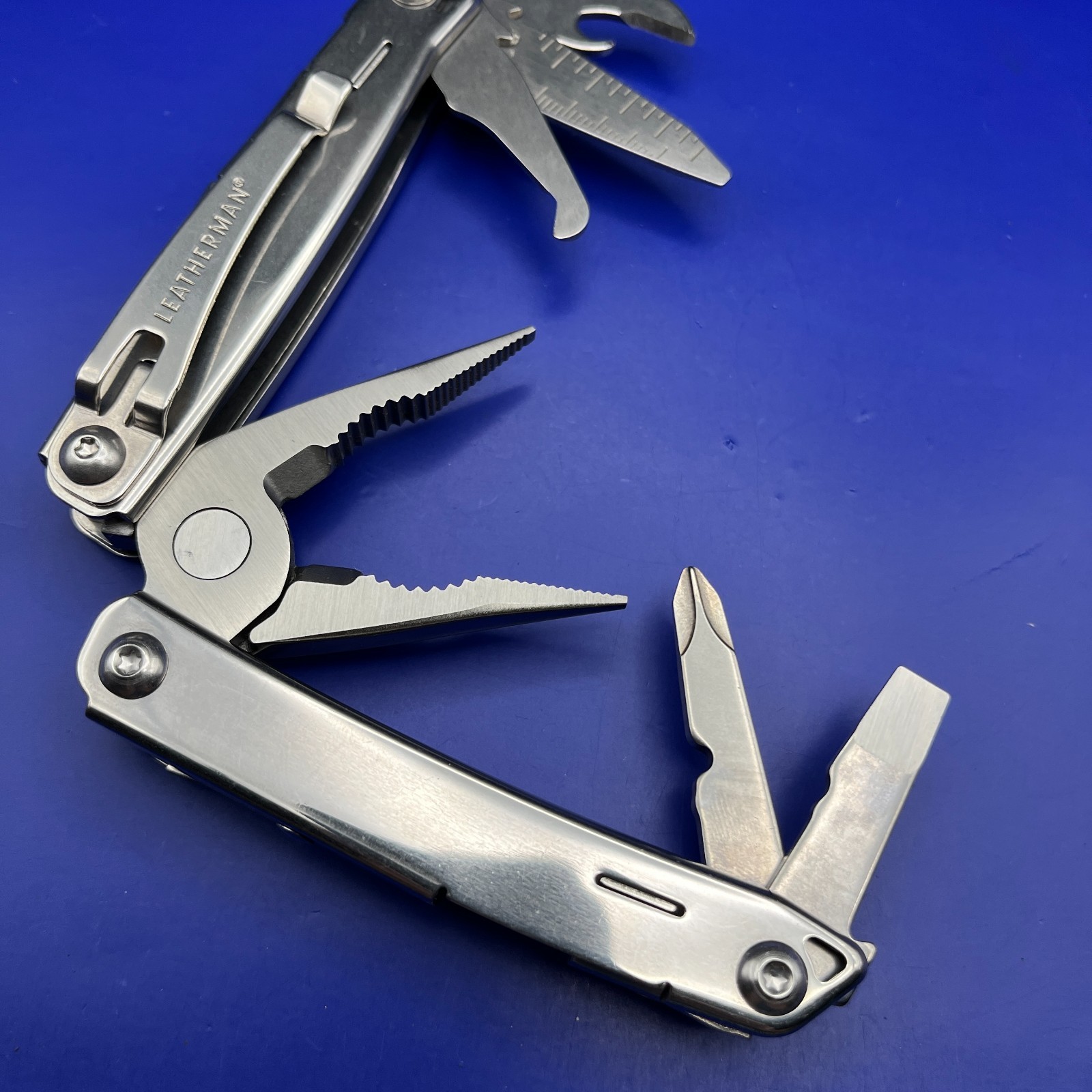 Leatherman Stainless Steel Wingman Multi Tool Scissors Knife Plier