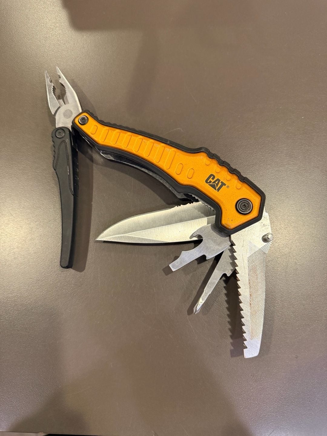CAT XL 9-in-1 Folding Multi-Tool with Pliers and Stainless Steel Blades