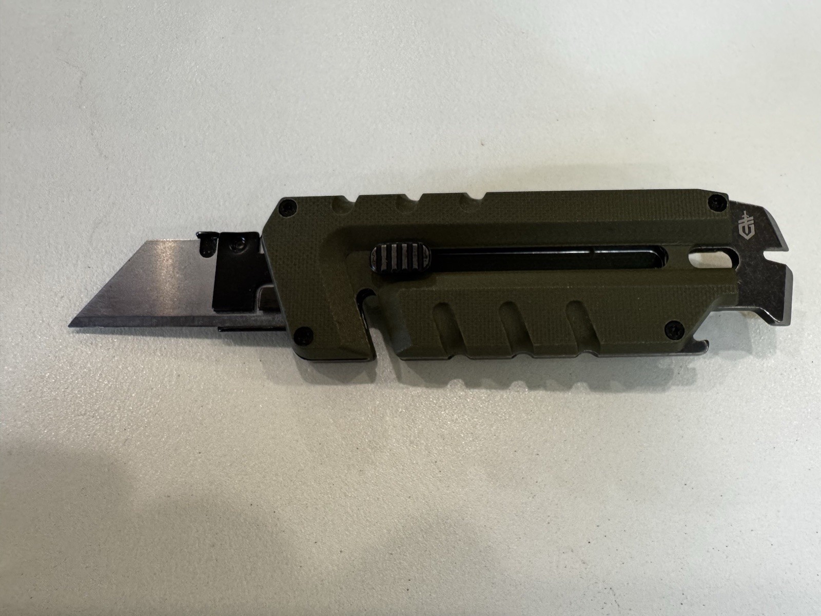 Gerber Gear Prybrid Utility Razor Blade Knife with Pry Bar Multi-Tool