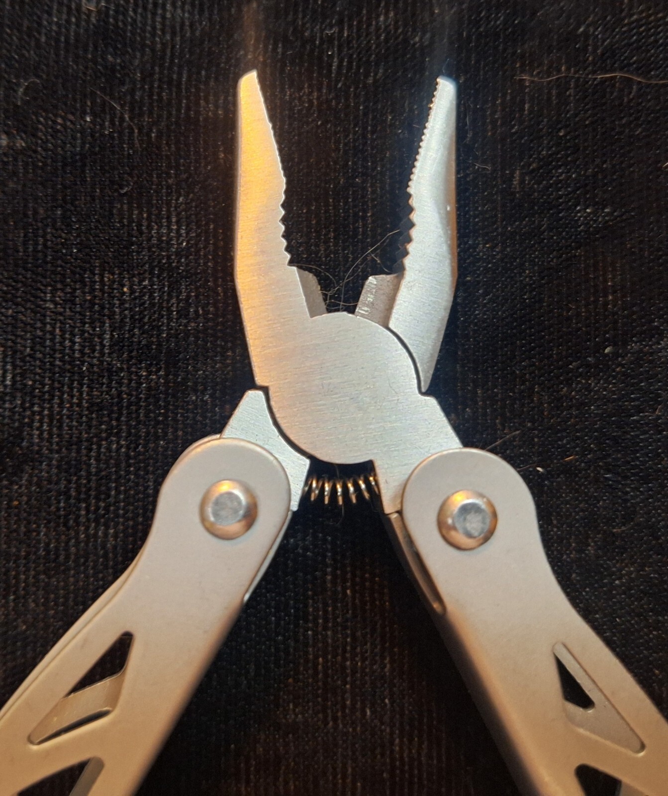 10 IN 1 – Multi-tool Folding POCKET/PURSE NEEDLE NOSE PLIERS Nwob SEE PICTURES