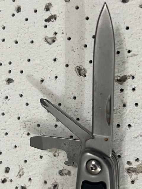 Coast Multi Tool Silver And Black Pilers 10 tools —