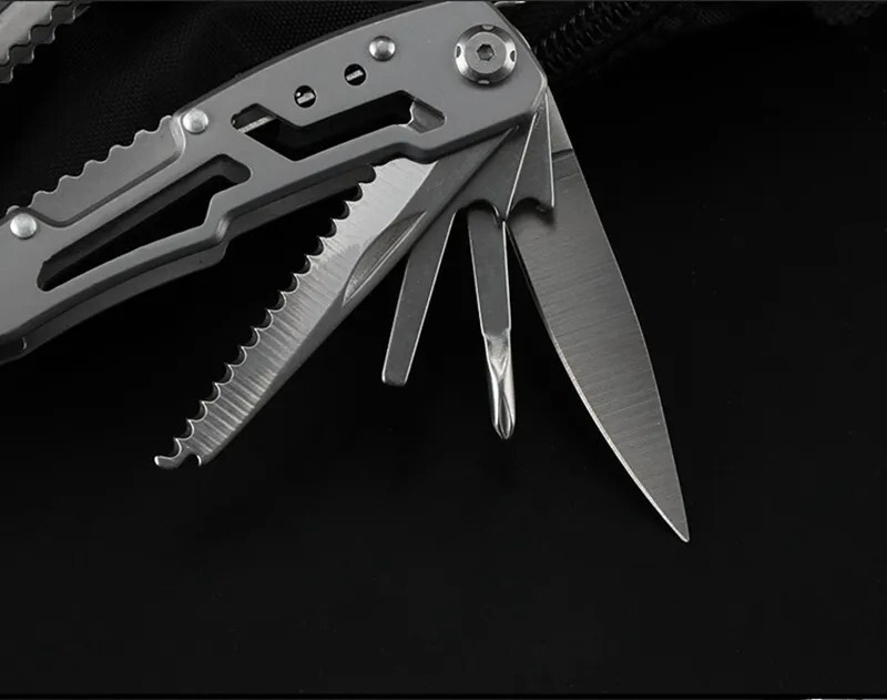 Multifunctional Folding Pliers Multi-tool Pocket Knife Outdoor Portable 14 Tools