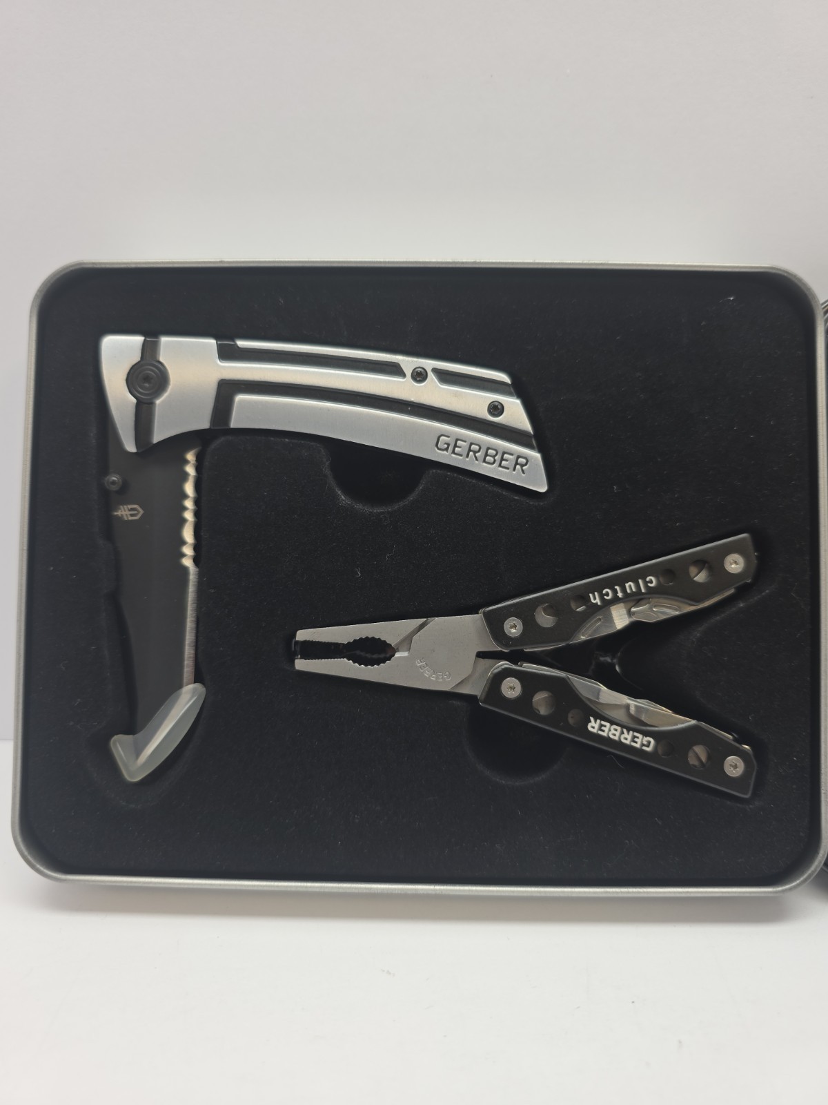 Gerber Traverse Serrated Edge Knife & Clutch Mini Multi Tool Combo New