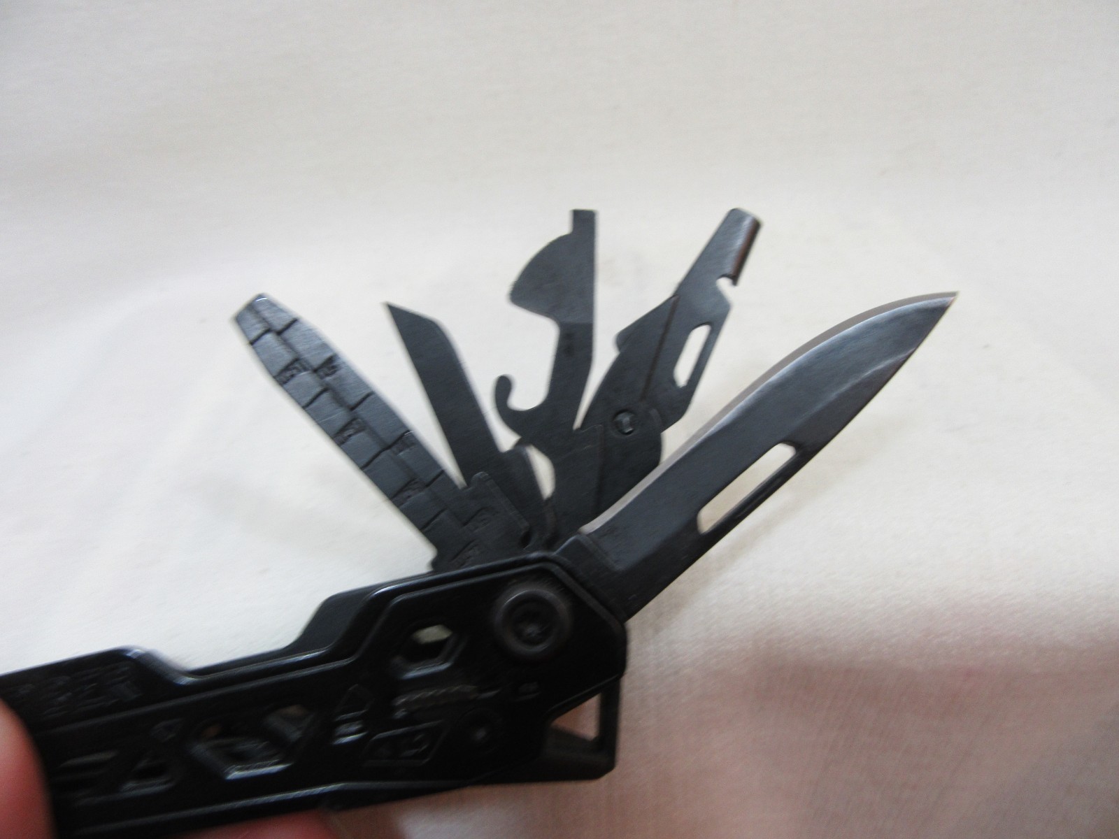Gerber Truss Multi-Tool: 6.5 in. (Black) W/ Sheath