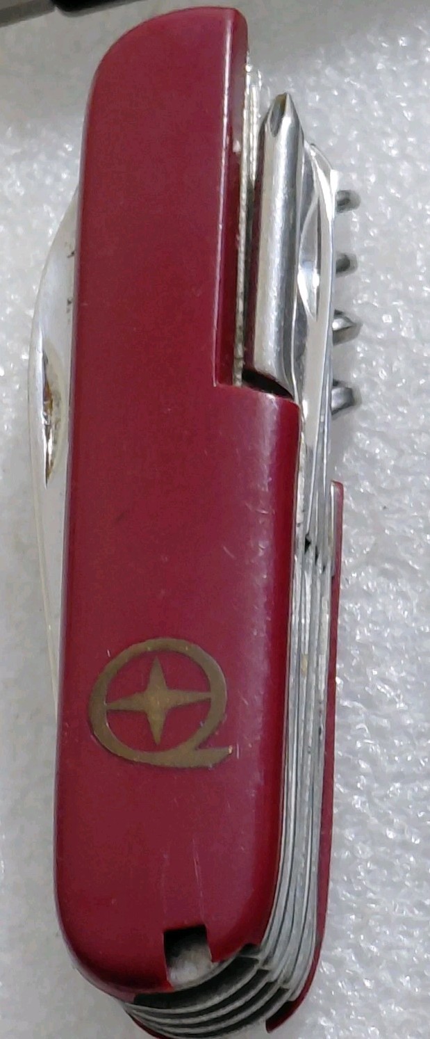 Pocket Multi Tool Assorted Lot Of 6 Pcs.Leatherman Wave ,Mark Twain Barlow More