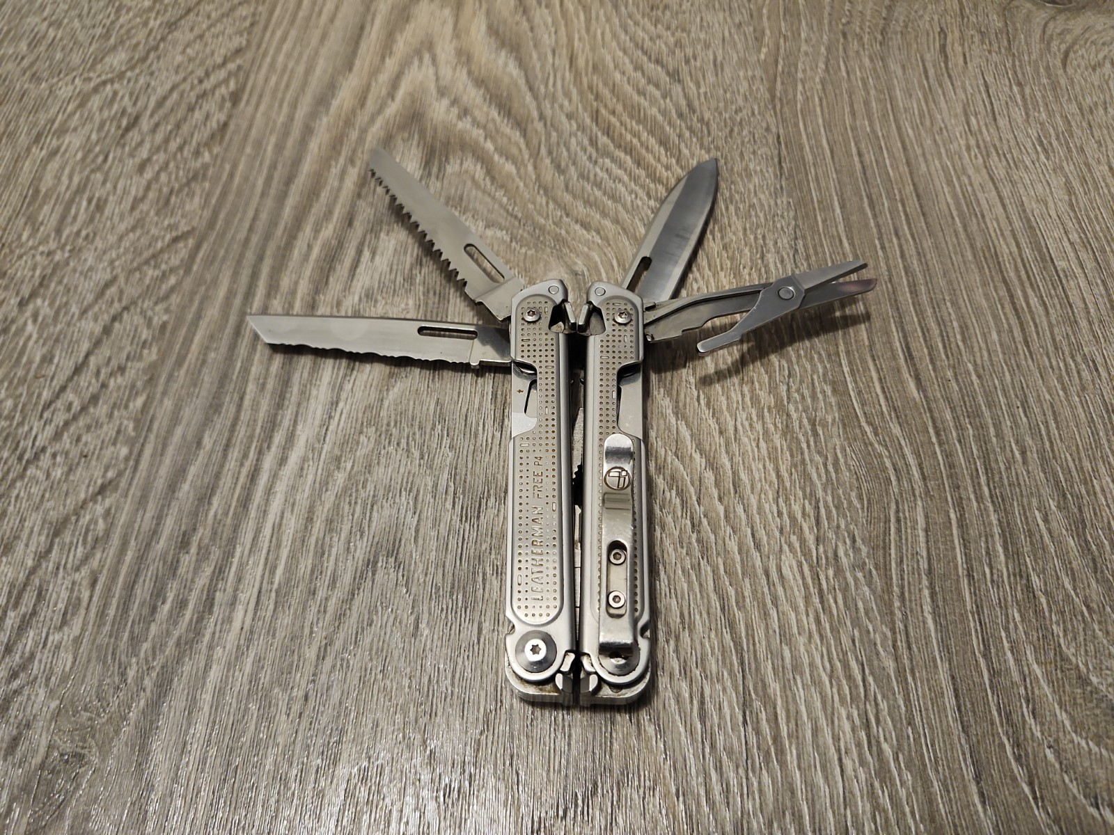 Leatherman Free P4 Multi-Tool – Used, Good Condition, Discontinued