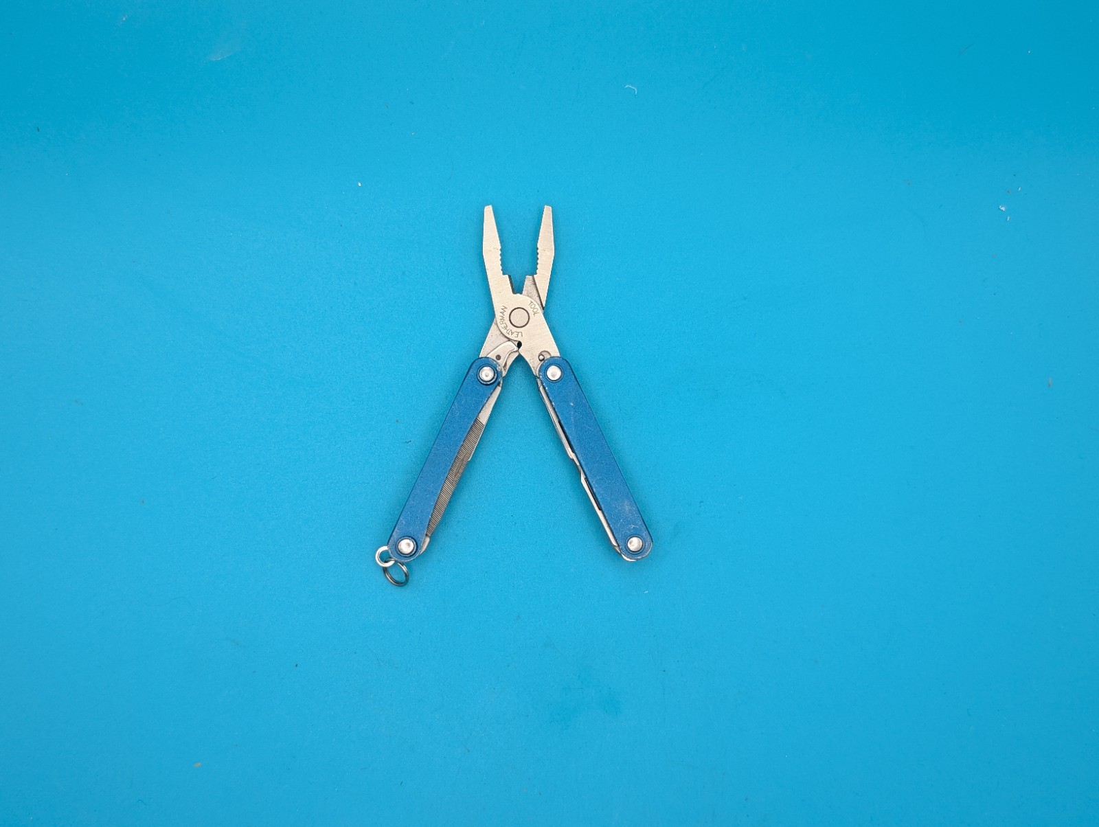 Leatherman SQUIRT PS4 Multi-Tool With Pliers Scissors Knife BLUE!